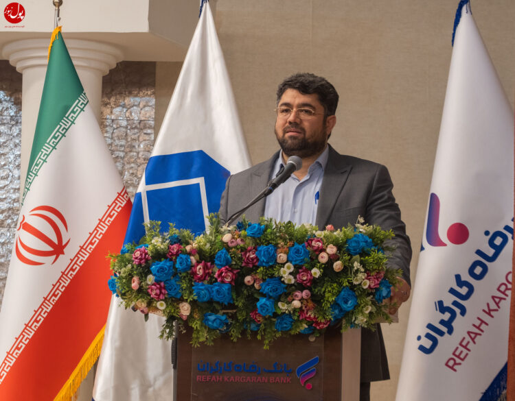 شستا ظرفیت های پولی و مالی خود و شرکت های تابعه اش را در اختیار بانک رفاه قرار دهد (+فیلم)