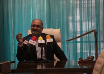 نکسوس وان (Nexus One) املاک و نبرد با پلت فرم ها