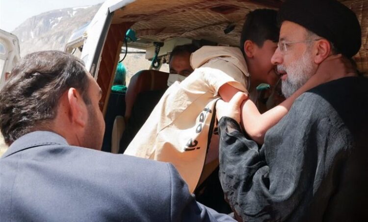 سید ابراهیم رییسی به شهادت رسید