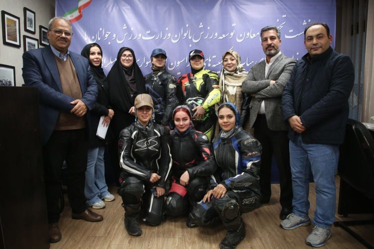 معاون وزیر ورزش: نگاه ویژهای به ورزش بانوان وجود دارد