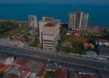 پیام محتشم به سرمایهگذاران جدید: با امید جلو بروید!